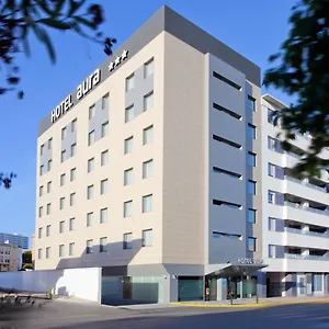 Отель Sercotel Aura